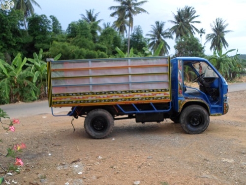 (โอนจอง10000ให้ไปส่งกำแพง)ขายรถอีแต๋นดั้มต่อใหม่พร้อมใช้มีทะเบียนคุมให้ บรีการส่งฟรีครับ(รับใว้ขายได้อีกราคา)