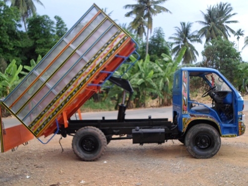 (โอนจอง10000ให้ไปส่งกำแพง)ขายรถอีแต๋นดั้มต่อใหม่พร้อมใช้มีทะเบียนคุมให้ บรีการส่งฟรีครับ(รับใว้ขายได้อีกราคา)