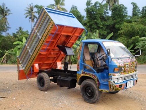 (โอนจอง10000ให้ไปส่งกำแพง)ขายรถอีแต๋นดั้มต่อใหม่พร้อมใช้มีทะเบียนคุมให้ บรีการส่งฟรีครับ(รับใว้ขายได้อีกราคา)