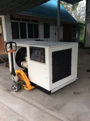 ลงรูปทำสีใหม่แล้วครับ - ขายปั้มลม INGERSOLLRAND 75hp มีคลิปTest Runให้ดูครับ