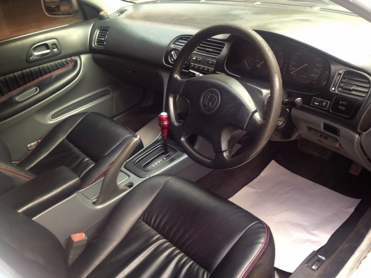 **110,000 บ.ต่อรอง**ขายรถเก๋ง HONDA ACCORD 2.2Exi Auto โฉม ท้ายสองก้อน ปี39/96 เครื่องเดิมเกียร์เดิม ไม่แก๊ส เครื่องแน่นดี แรงๆ ไม่มีเยิ้ม ช่วงล่างหนึบ ไม่มีส่าย หน้า-หลังเดิมไม่เคยชนหนัก ภายในสวย คอนโซลเต็ม พ.พาวเวอร์ ก.ไฟฟ้า เซ็นทรัลล็อค เบาะหนังตะเข็บแ