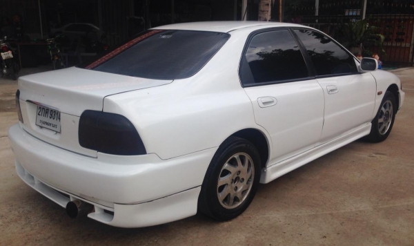 **110,000 บ.ต่อรอง**ขายรถเก๋ง HONDA ACCORD 2.2Exi Auto โฉม ท้ายสองก้อน ปี39/96 เครื่องเดิมเกียร์เดิม ไม่แก๊ส เครื่องแน่นดี แรงๆ ไม่มีเยิ้ม ช่วงล่างหนึบ ไม่มีส่าย หน้า-หลังเดิมไม่เคยชนหนัก ภายในสวย คอนโซลเต็ม พ.พาวเวอร์ ก.ไฟฟ้า เซ็นทรัลล็อค เบาะหนังตะเข็บแ