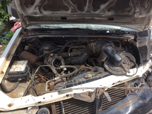 ขายซากISUZUดราก้อน ตอนเดียว ปี2001 เครื่อง2500 ภาษีขาด1ปี ขายตามสภาพ มีเล่มพร้อมชุดโอน ขาย 75,000 บาท