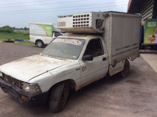 ขายToyotaไมตรี้ ตอนเดียว ขายตามสภาพ มีเล่มทะเบียนพร้อมชุดโอน ภาษีขาด ขาย 55,000 บาท