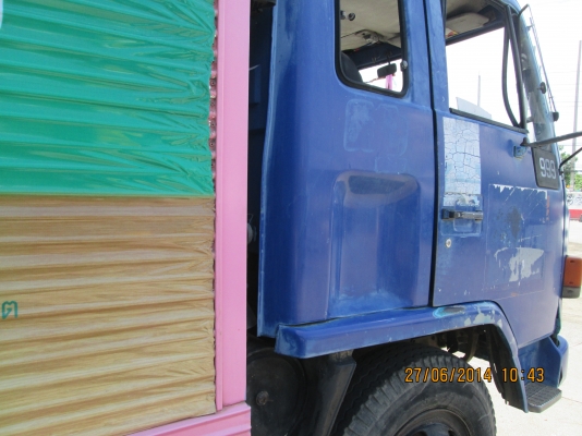 ISUZU-ร๊อคกี้-เครื่อง6BD1-160-ตู้3บาน5.30เมตรครัชซีสวย-ฝากขายครับ.089.6903309.ราคา-375.000บ ISUZU-ร๊อคกี้-เครื่อง6BD1-160-ตู้3บาน5.30เมตรครัชซีสวย-ฝากขายครับ.089.6903309.ราคา-375.000บ