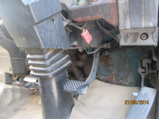 ISUZU-ร๊อคกี้-เครื่อง6BD1-160-ตู้3บาน5.30เมตรครัชซีสวย-ฝากขายครับ.089.6903309.ราคา-375.000บ ISUZU-ร๊อคกี้-เครื่อง6BD1-160-ตู้3บาน5.30เมตรครัชซีสวย-ฝากขายครับ.089.6903309.ราคา-375.000บ