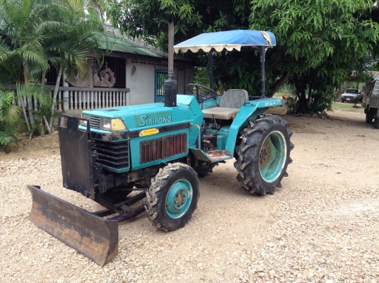 ขายด่วนครับ Kubota L1 24 ใบดันหน้า เพาเวอร์ 4x4