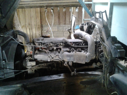 ขาย10ล้อจำโบ้คัชซีให่ญช่วงล่างให่ญสวยๆพร้อมใช้ดั้มมิเนียม