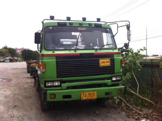 ต้องการขายรถนิสันยูดีเครื่องยนตร์beท้ออ้อม290แรงสภาพพร้อมใช้เจ้าขายเองสนใจติดต่อด่วน