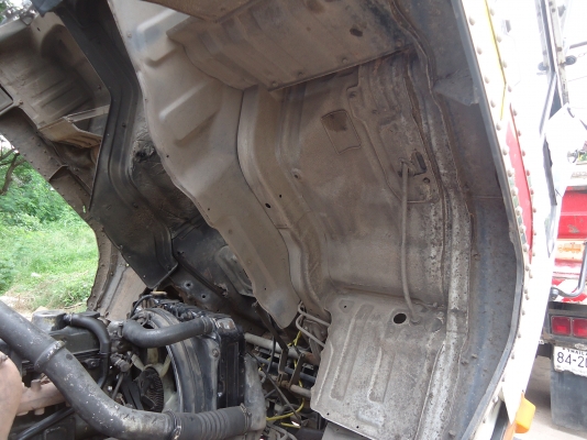 ขายด่วนรถสิบล้อหัวลากหลงยูโรวัลเครือง6D16โบอินเตอปี46