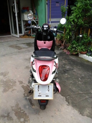 ขาย Honda Scoopy i ชมพู-ขาวปลายปี2555 ราคา 21,000บาท ถูกมากอย่าคิดนาน