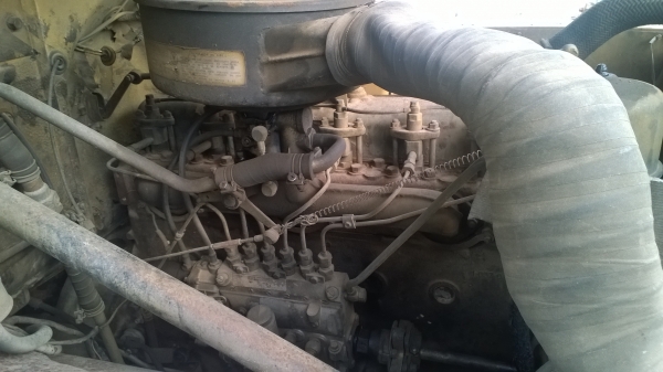 6ล้อหน้ายาวISUZU...120แรง รถบรรทุกน้ำมันดีเซล..คัสซีสวย เครื่องสวยมาก...