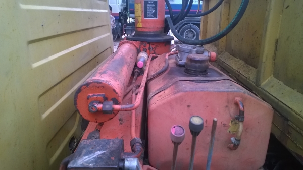 6ล้อหน้ายาวISUZU 165แรง..ติดเครนเฮี๊ยบ3ตัน..รถสวย ช่วงล่างใหญ่ เฟืองท้ายใหญ่165