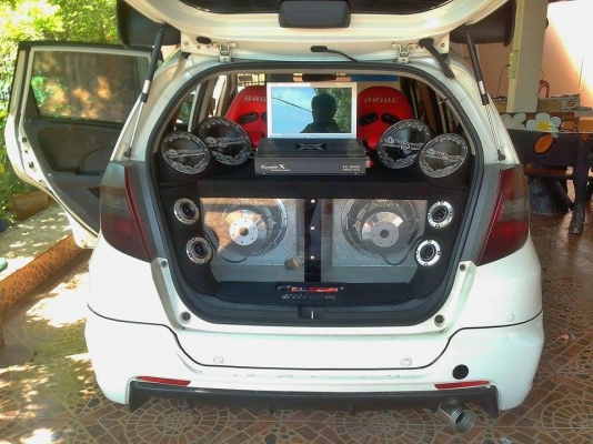 ขายแจ๊ส2012แต่งเต็มอ๊อฟชั่นเยอะ ขายแจ๊ส2012แต่งเต็มอ๊อฟชั่นเยอะ