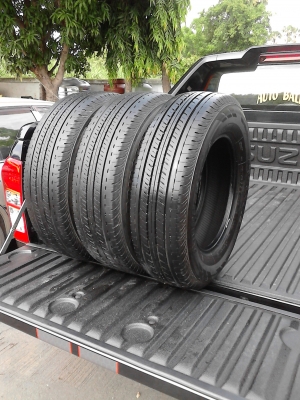 215/70R16 BRIDGESTONE DURAVIS R611 สวย ดอกยางคม ดอกลึก  มี 3 เส้น TEL.081-427-3941