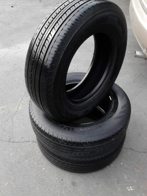 215/70R16 BRIDGESTONE DURAVIS R611 สวย ดอกยางคม ดอกลึก  มี 3 เส้น TEL.081-427-3941