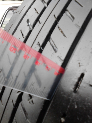 215/70R16 BRIDGESTONE DURAVIS R611 สวย ดอกยางคม ดอกลึก  มี 3 เส้น TEL.081-427-3941