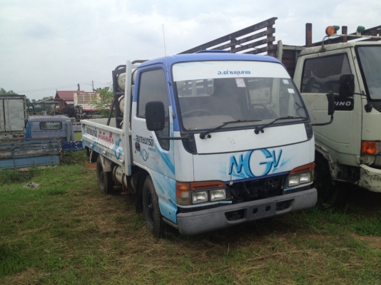 ขายรถโมบาย เติมแก็ส NGV ISUZU NKR 4 เล็กสำหรับใช้เติมแก็สเซอวิส พร้อมเล่มครับ