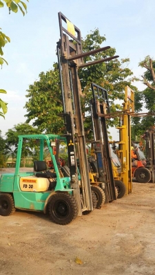 รถฟอร์คลิฟต์ MITSUBISHI FD30 รถใช้งานดี ราคาต่อรองได้