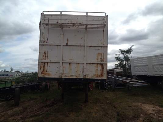 ขายหางเทรลเลอร์คอกสูง ยาว 12 เมตร ตามสภาพครับ ราคาไม่แพงสภาพปกติครับ คุ้มๆๆๆๆ