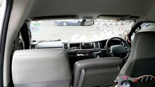 ขายรถตู้Toyota Commuter ปี2005 เจ้าของขายเอง มือเดียว