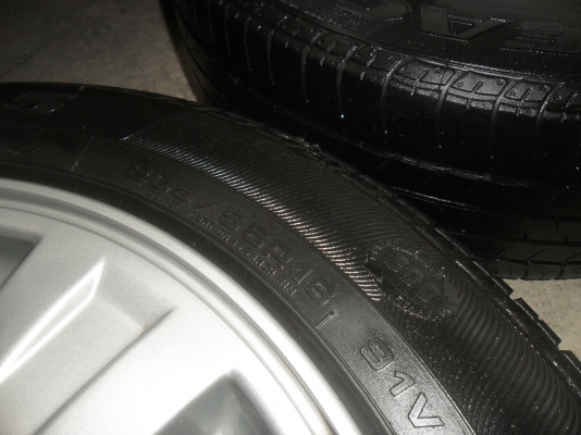 ล้อแม็ก 16นิ้ว 6รูไทตั้นพลัส พร้อมยาง205/55R16ปี10 สวยๆ 4 ล้อ ราคา 6900 บาท