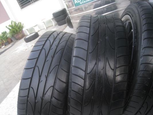 ขายล้อแม็กมือสอง Akina 17"x7" et42 4รู100/114.3 สีดำหน้าเงา ยางปี11,13 สนใจติดต่อเล็กคลองสามครับ 081-3747940