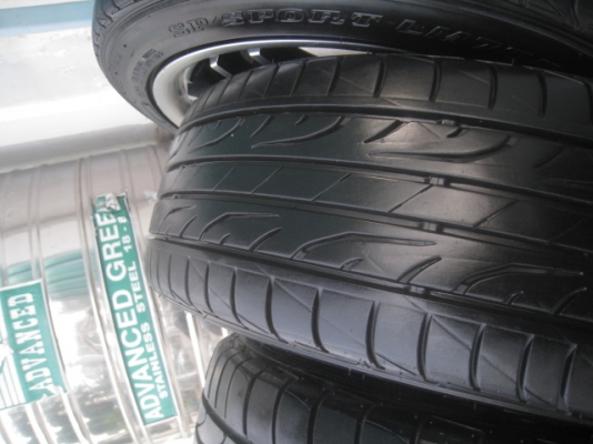 ขายล้อแม็กมือสอง Akina 17"x7" et42 4รู100/114.3 สีดำหน้าเงา ยางปี11,13 สนใจติดต่อเล็กคลองสามครับ 081-3747940