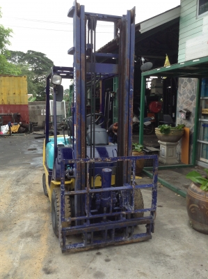 +++ ขายโฟล์คลิฟท์ KOMATSU  FD15-16  (รถนอกนำข้า)  ขนาด 1.5  ตัน  เครื่องยนต์ดีเซล  เสา 4 เมตร  ฮิ้งค์โฟล์ค (งากระดกได้)   เกียร์ธรรมดา  งา 1,070   มม.  ยางลม 4 ล้อ  *** สนใจรายละเอียด  ราคา คุยได้ครับ โทร. 081-659-7598 ***