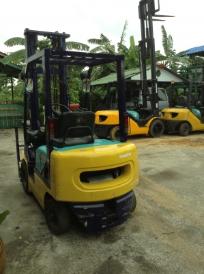 +++ ขายโฟล์คลิฟท์ KOMATSU  FD15-16  (รถนอกนำข้า)  ขนาด 1.5  ตัน  เครื่องยนต์ดีเซล  เสา 4 เมตร  ฮิ้งค์โฟล์ค (งากระดกได้)   เกียร์ธรรมดา  งา 1,070   มม.  ยางลม 4 ล้อ  *** สนใจรายละเอียด  ราคา คุยได้ครับ โทร. 081-659-7598 ***