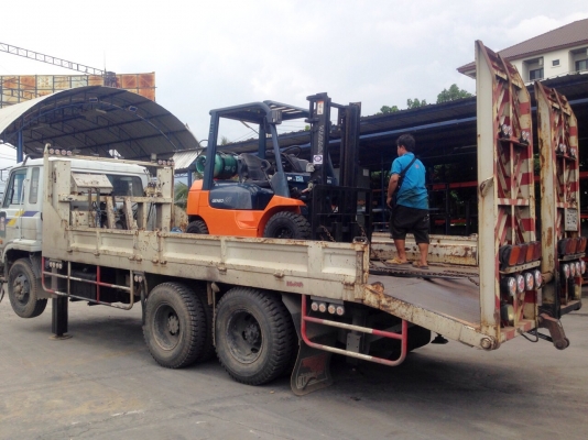 -:-*&yen;*ส่ ง ลู ก ค้ า*&yen;*-:-TOYOTA 7FG20 สนใจรถนำเข้าสวยๆโทร 098-329-9549/083-062-0223