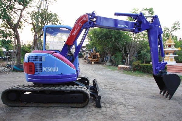 ขายแม็คโค KOMATSU PC50UU-2 นำเข้าจากญี่ปุ่น ไม่เคยผ่านการใช้งานในไทย ติดต่อ 086-775-7900, 086-324-1992 ขายแม็คโค KOMATSU PC50UU-2 นำเข้าจากญี่ปุ่น ไม่เคยผ่านการใช้งานในไทย ติดต่อ 086-775-7900, 086-324-1992