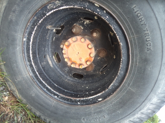 ขาย65000บาทชุดเพลาล้อFหน้าFหลังเป็นของรถอีซูซุ สภาพดีคับ