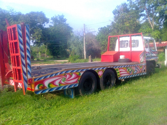 ขายรถสิบล้อหางปลาขึ้นรถเกี่ยวราคา490000บาทเบรคจิ๊ฟฟี่ พวงมาลัยเพาเวอร์