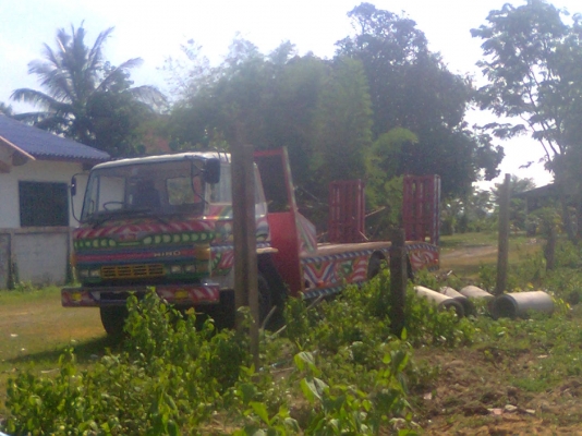 ขายรถสิบล้อหางปลาขึ้นรถเกี่ยวราคา490000บาทเบรคจิ๊ฟฟี่ พวงมาลัยเพาเวอร์