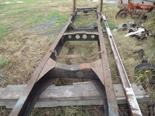 ขาย65000บาท คัซซีรถอีซูซุKS พร้อมเล่มทะเบียน(แจ้ง ม.79ไว้)