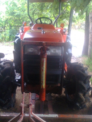 ขายรถไถนาคูโบต้า 34แรงพร้อมอุปกรณ์ครบ ผาน โรตารี่ ใบมีด