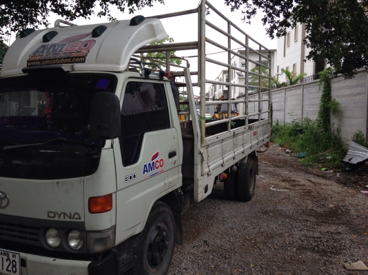 ขายรถบรรทุก 6 ล้อ Toyota bu เครื่องดี ครัชสวย ใช้งานได้เลย ไม่ต้องซ่อม