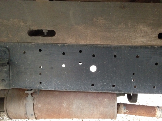 ขายรถบรรทุก 6 ล้อ Toyota bu เครื่องดี ครัชสวย ใช้งานได้เลย ไม่ต้องซ่อม