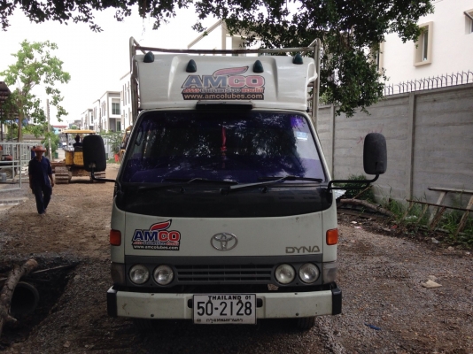 ขายรถบรรทุก 6 ล้อ Toyota bu เครื่องดี ครัชสวย ใช้งานได้เลย ไม่ต้องซ่อม