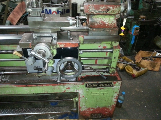 ขายเครื่องกลึง 6 ฟุต VICTOR