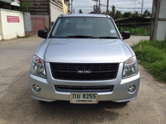 ISUZU D-MAX I-TEQ 2.5 Ddi TURBO ISUZU D-MAX I-TEQ 2.5 Ddi TURBO