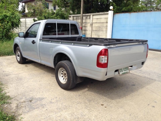 ISUZU D-MAX I-TEQ 2.5 Ddi TURBO ISUZU D-MAX I-TEQ 2.5 Ddi TURBO