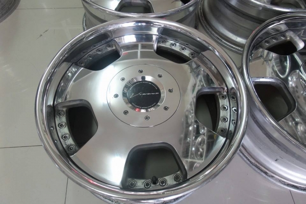 Vienna 17x7.5 ET25 PCD6/139.7 Made in Japan ล้อแท้ 3 ชิ้น 15500 บาท Vienna 17x7.5 ET25 PCD6/139.7 Made in Japan ล้อแท้ 3 ชิ้น 15500 บาท