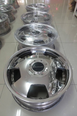 Vienna 17x7.5 ET25 PCD6/139.7 Made in Japan ล้อแท้ 3 ชิ้น 15500 บาท Vienna 17x7.5 ET25 PCD6/139.7 Made in Japan ล้อแท้ 3 ชิ้น 15500 บาท