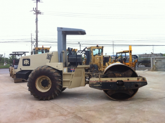 ขายรถบด Ingersoll Rand SD-115F รถบดสั่นสะเทือน 10 ตัน 6 สูบ เครื่อง Cummines แท้ๆ รถเก่านอก ไม่เคยใช้งานในไทย