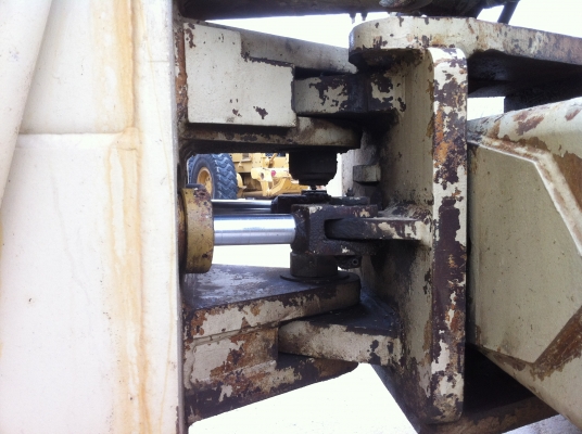 ขายรถบด Ingersoll Rand SD-115F รถบดสั่นสะเทือน 10 ตัน 6 สูบ เครื่อง Cummines แท้ๆ รถเก่านอก ไม่เคยใช้งานในไทย