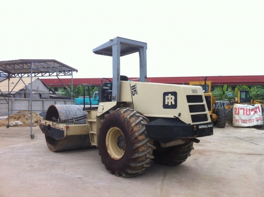 ขายรถบด Ingersoll Rand SD-115F รถบดสั่นสะเทือน 10 ตัน 6 สูบ เครื่อง Cummines แท้ๆ รถเก่านอก ไม่เคยใช้งานในไทย