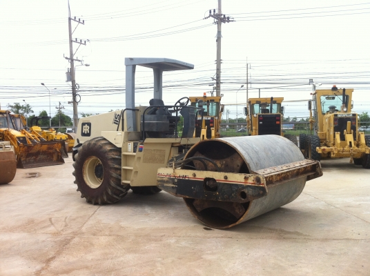 ขายรถบด Ingersoll Rand SD-115F รถบดสั่นสะเทือน 10 ตัน 6 สูบ เครื่อง Cummines แท้ๆ รถเก่านอก ไม่เคยใช้งานในไทย