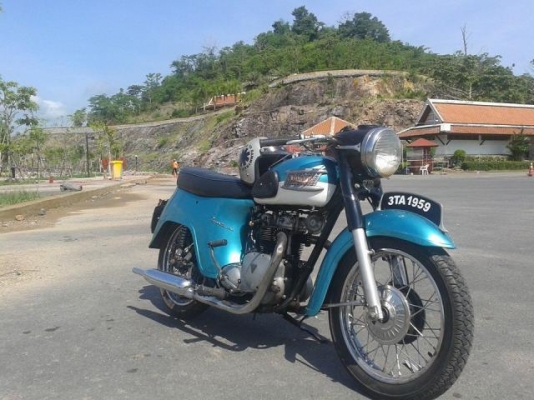 ขายหรือ แลก triumph twenty one 1959